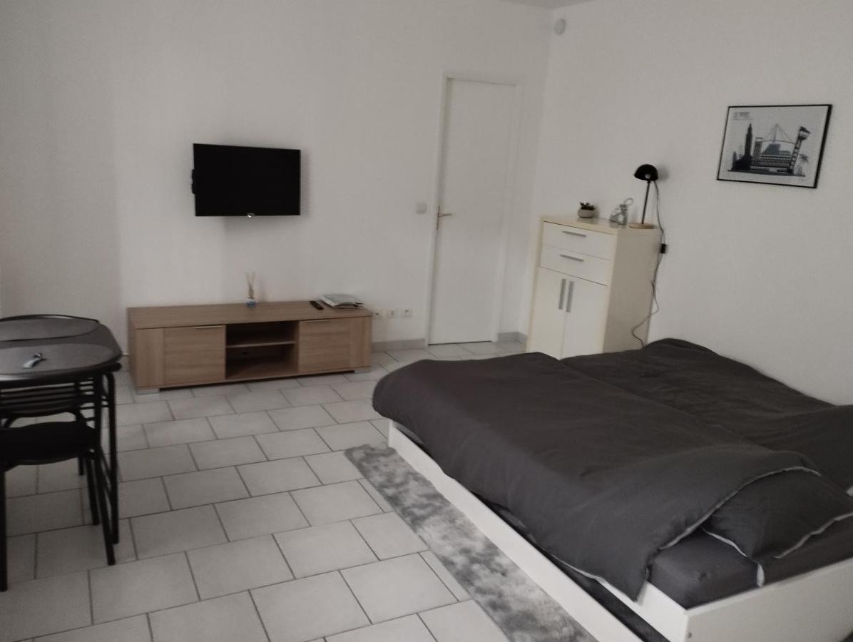 Charmant Studio Canape Lit Netflix Prime Video Dazn Wifi เลออาฟร์ ภายนอก รูปภาพ